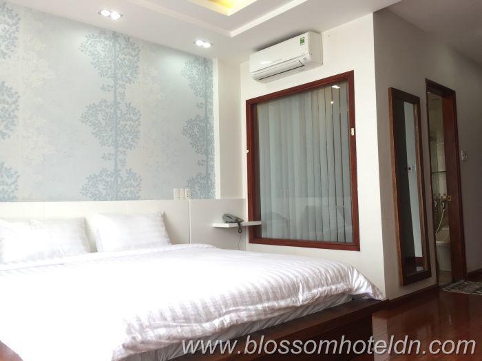 Blossom July Hotel Da Nang Exterior foto