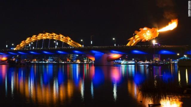 Blossom July Hotel Da Nang Exterior foto