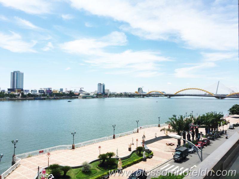 Blossom July Hotel Da Nang Quarto foto